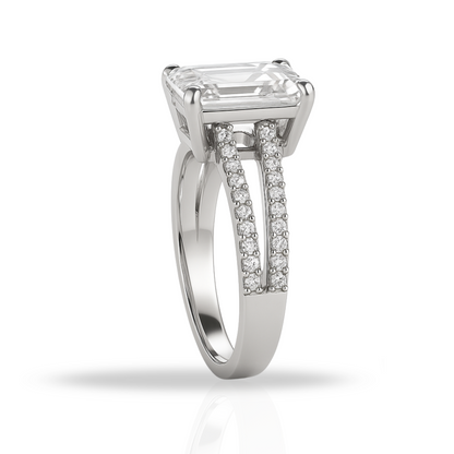 Inel emerald cut si zirconii