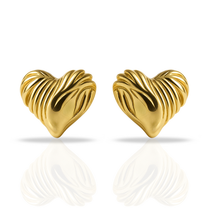 Cercei aurii masivi inima