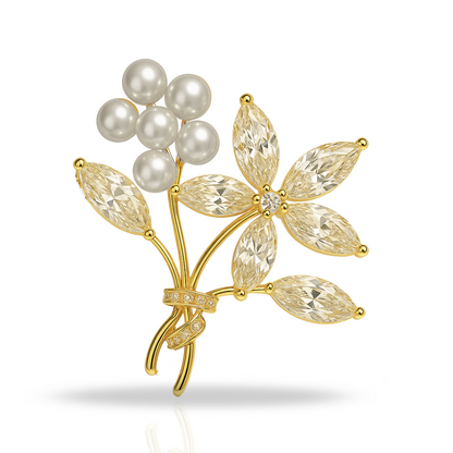 Broșă floare cu perle sintetice aurie